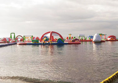 Insel-aufblasbarer Wasser-Park, fantastische Vergnügungsparks für Handelsereignis